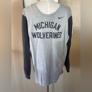 Nike Gray and Black Michigan Wolverines Tee Mens XL
